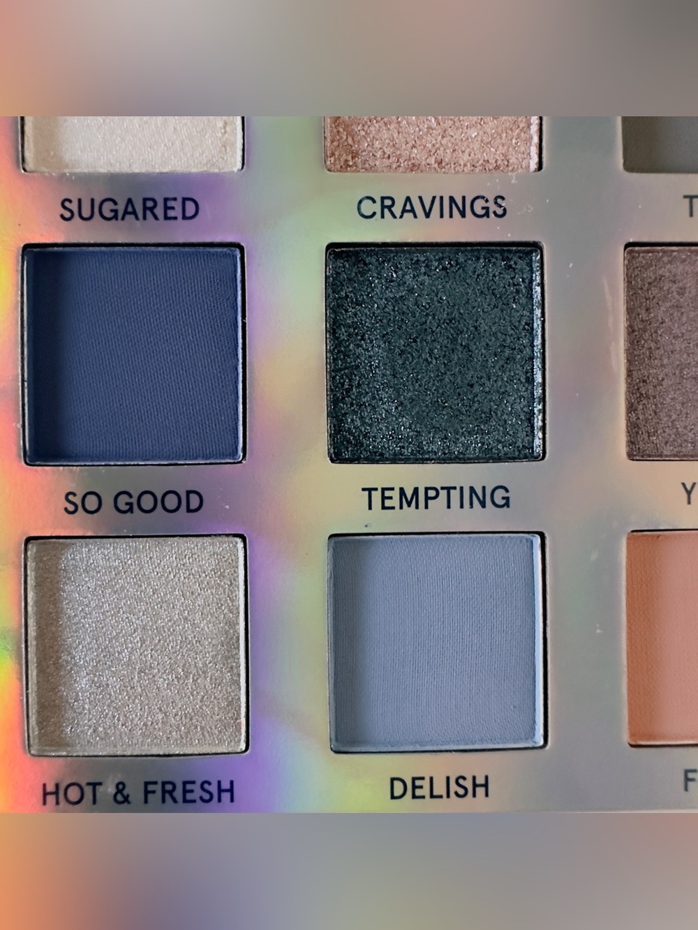 Lot of 4 BH Cosmetics 16-Color Eyeshadow Palettes: Weekend Vibes & Travel Series - Picture 11 of 13